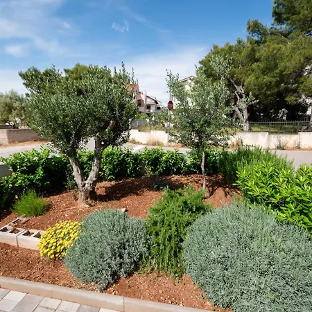 Piskulic * Brodarica (Sibenik-Knin)