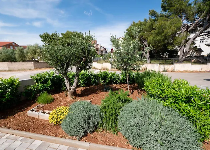 Piskulic * Brodarica (Sibenik-Knin)